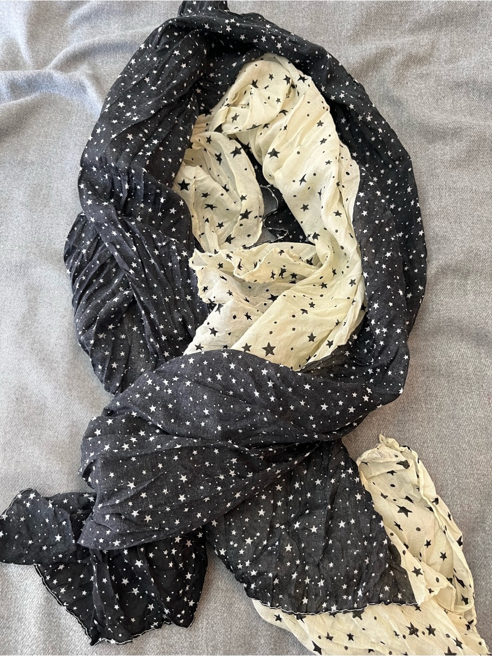 Star Print Lightweight Scarf in Black & Cream